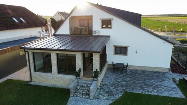 Kukorica Csarda Apartman 2 Balatonujlak ภายนอก รูปภาพ